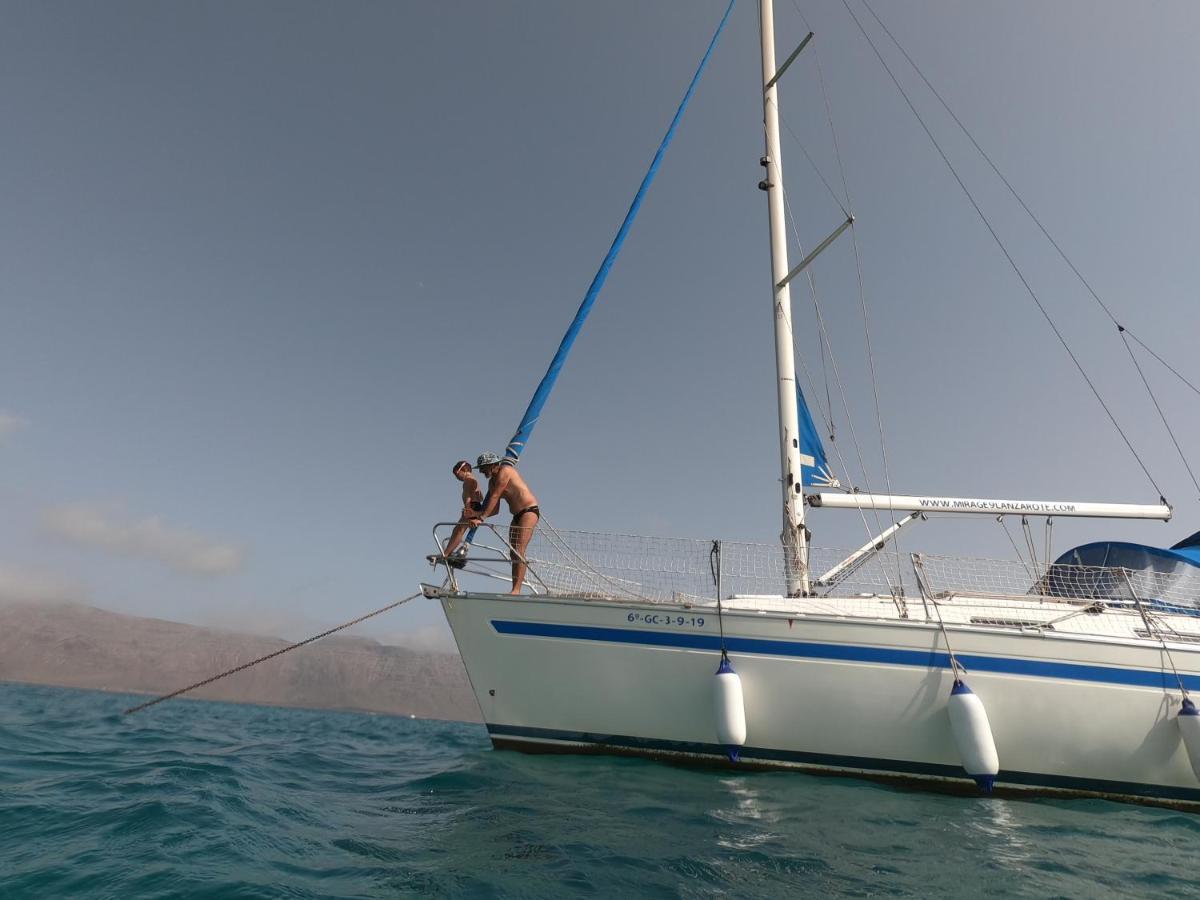 Magnifico Barco En La Graciosa Hotell Caleta de Sebo Eksteriør bilde